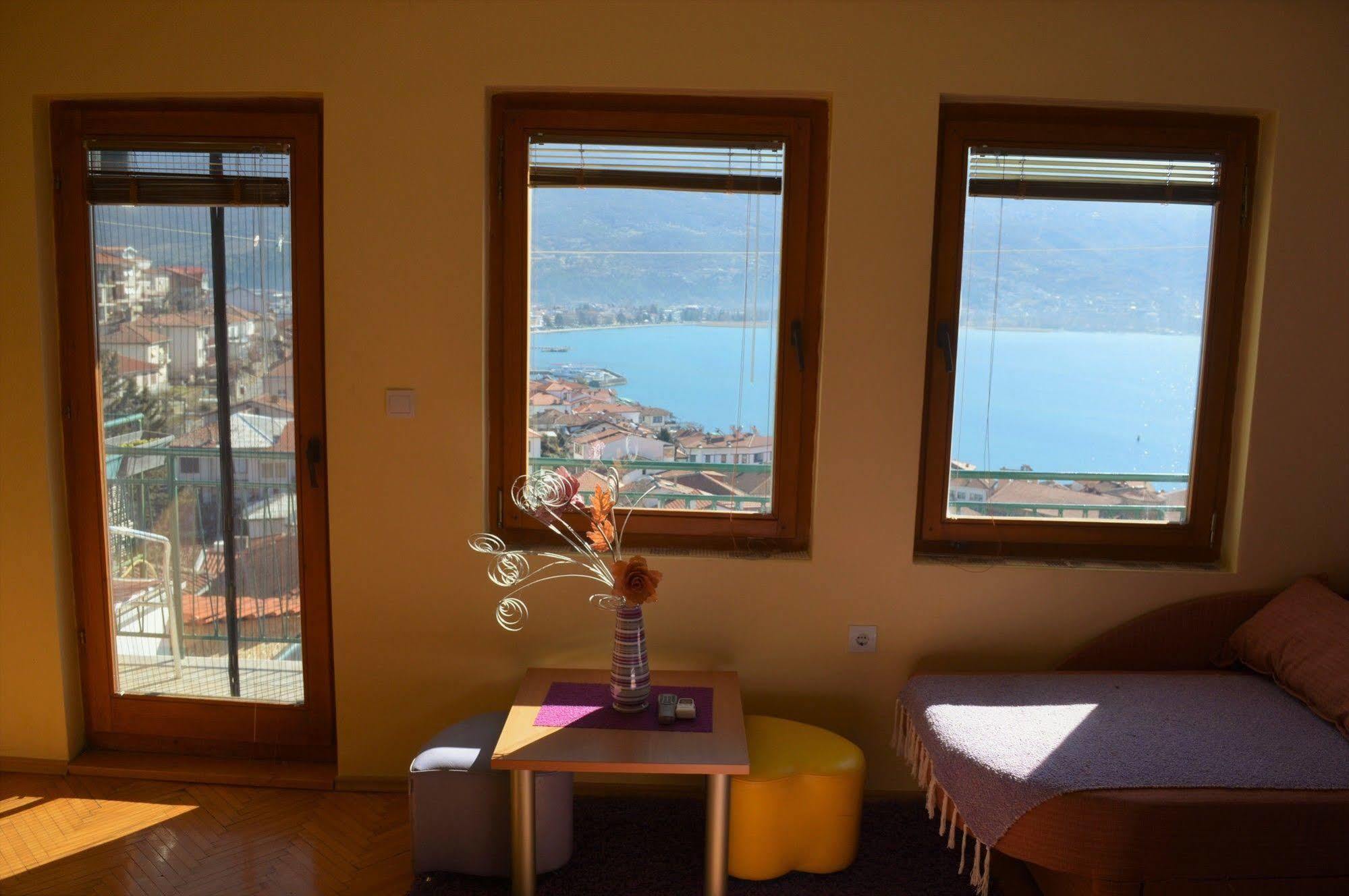 Villa Ohrid דירה